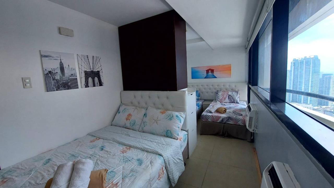 Spacious Studios 曼达卢永 外观 照片