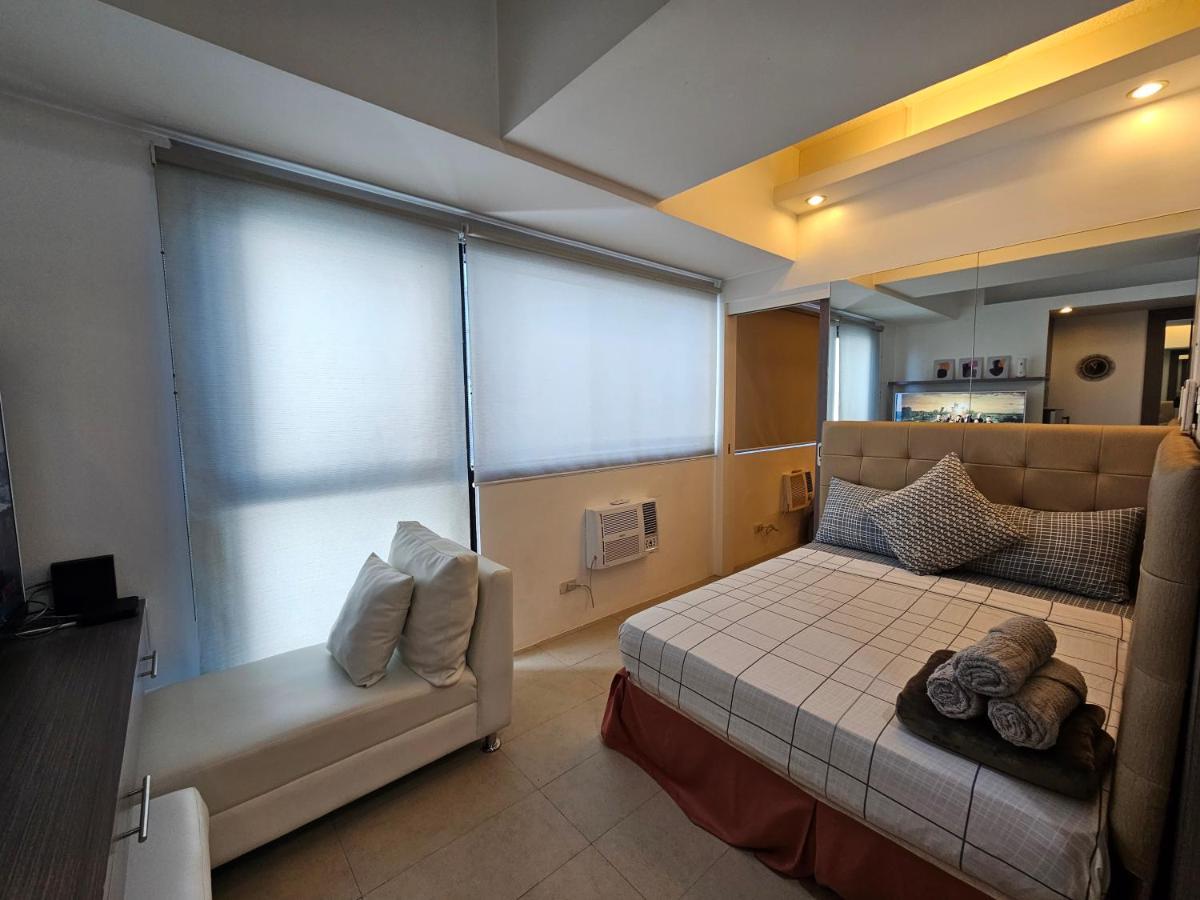 Spacious Studios 曼达卢永 外观 照片